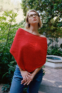 July25-Tile-Sophie-Poncho-RedRose.jpg