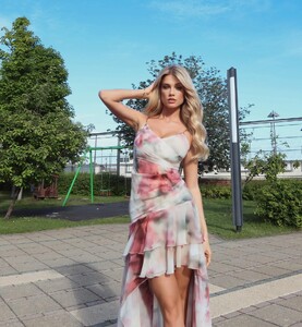 Justy - Guess '25 - 496455699_18372203254130402_3106449861683283532_n_2025-05-10_1440x1559.jpg