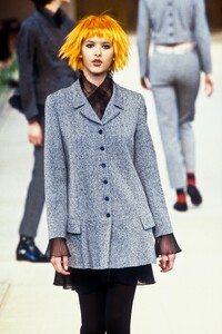 Kenzo 1996 Women RTW 113.jpg