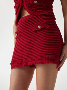 KiannaLS - Guess '25_Bouclé mini sweater skorts5_W5YD1RZ0201-A51D-ALT3.jpg