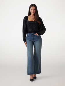 KiannaLS - Guess '25_Cropped sweater cardigan5_W5GR08Z3MN2-JBLK-ALT1.jpg