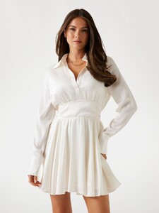 KiannaLS - Guess '25_Fit-and-flare satin mini dress4_W5YK00WF1T2-G012-ALT1.jpg