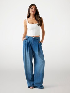 KiannaLS - Guess '25_Fitted corset5 (2)_W5PH1TW4801-F0CI-ALT1.jpg