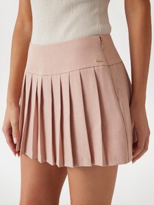 KiannaLS - Guess '25_Pleated mini skirt4_W5RD0OWGX02-F6K9-ALT3.jpg