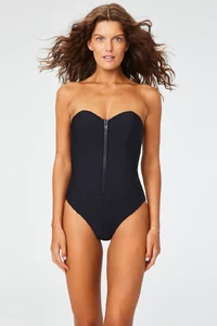 LEIGHMAILLOT_BLACKNEOPRENE-SCUBA_006_EDIT.webp