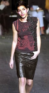 LouDoillon s01jColonna-09  vlq.jpg