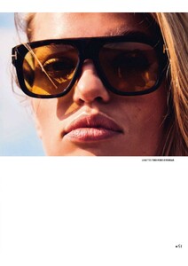 Madame Figaro 170725_9.jpg