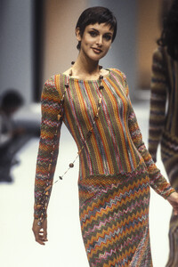 Missoni 1994 Women RTW 102.jpg
