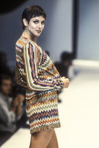 Missoni 1994 Women RTW 124.jpg