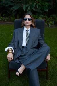 Saint Laurent Fall 2025 Campaign_9.jpg