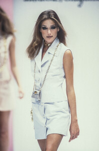 Salvatore Ferragamo 1992 Women RTW 12.jpg