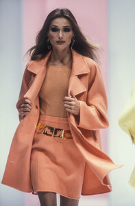 Salvatore Ferragamo 1992 Women RTW 7.jpg