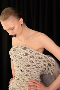 Schiaparelli Haute Couture Fall 2025 karo2.jpg