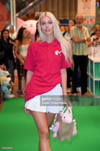 Screenshot 2025-07-13 at 09-13-30 Daniela Djokic during the WALK Of Mumuso during the Berlin Fashion... Nachrichtenfoto - Getty Images.png