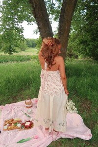 Shop Janae - Cream Tea Blossoms Top - 10_FD7CA535-3E38-4023-A736-8D388CC8CDF4.jpg