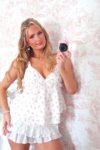 Shop Janae - Lullaby Blooms Babydoll Tank - 6_5A159853-4E33-4EE7-BE72-70B6CF67AB9D.jpg