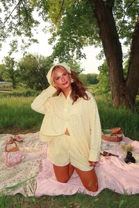 Shop Janae - Sunlaced Darling Set - 8_D52B814F-59C7-4EE4-A5EF-DB441ADDF2CB.jpg