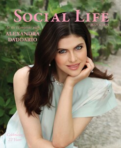 Social Life 7425b.jpg