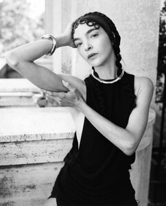 Travel Almanac 26_14.jpg