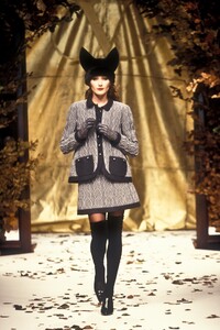 Valentino 1994 Haute Couture 57.jpg