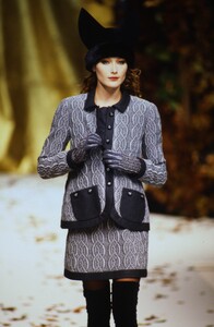 Valentino 1994 Haute Couture 65.jpg