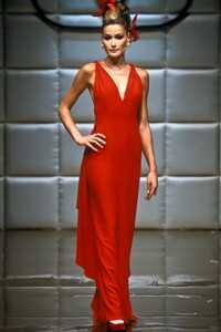 Valentino 1995 Haute Couture 100.jpg
