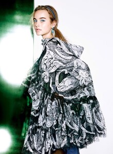 Vogue China Dec 2016 - 05.jpg