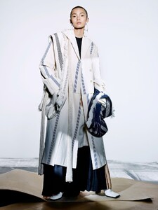 Vogue China Feb 2017 - 07.jpg