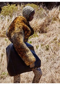 Vogue France 08-2025_12.jpg