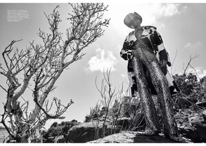 Vogue France m08-2025_2.jpg