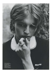 Vogue Italia August 2025_4.jpg