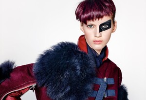 Vogue Italia Nov 2016 - 06.jpg