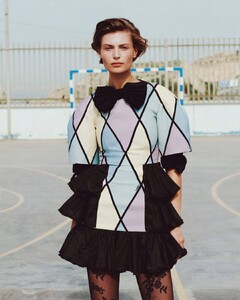 Vogue Spain 08-2025_2.jpg