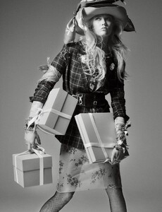 W Magazine Issue4 digital 201807.jpg