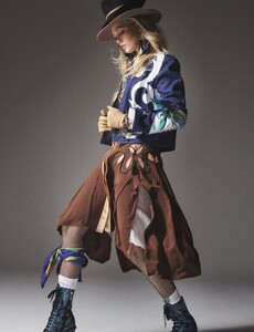 W Magazine Issue4 digital 201808.jpg