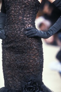 Yves Saint Laurent 1996 Haute Couture 186.jpg
