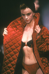 berenice drouet ct8716.jpg