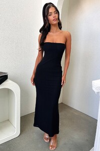 carina_dress_black_6_6b9739d5-659b-4306-987c-de4890839ef0.jpg