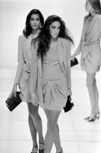 deirdre-- Giorgio Armani Spring 1991Ready To Wear Advance (2).jpg
