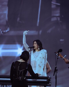 dualipa-20250626_091117-12.jpg