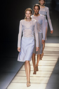 gartner-karlieJ s99emporioA-.jpg