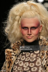 hleb f04_LloydKlein-1ee.jpg