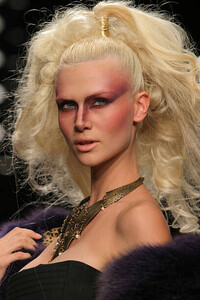 hleb f04_LloydKlein-2ef.jpg