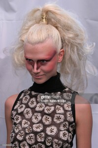 hleb f04_LloydKlein-BS-.jpg