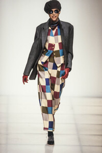 jillH f92emporioA-28.jpg