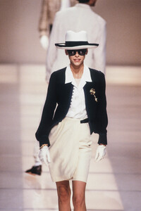 jillH s90emporioA-19b.jpg