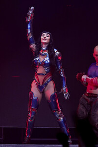 katyperry-inglewood-jul-2025-19.jpg