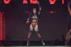 katyperry-inglewood-jul-2025-49.jpg