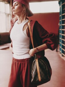 lavarice_ posts 2025-07-17 09.58 DMM4x7JotQ4_1_4 520426416_18515495707039180_188298459552547478_n.jpg