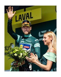 leon_van_bon_3675635654071537199's2025-7-24-9.52.188 story.jpg